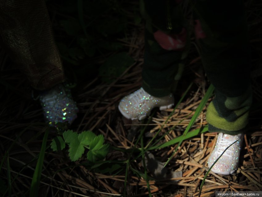 Сами мы люди не местные или sugar rush баленсиага village эдишн (фото 5)