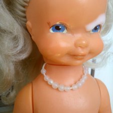 Нашла средство для выведения следов шариковой ручки и розового маркера