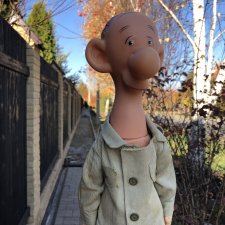 Идёт солдат по городу