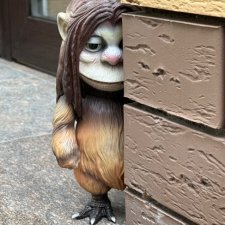 Виниловая фигурка из фильма "Там где живут чудовища"