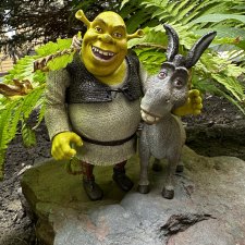 Два чудовища