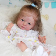 Малышка Тоня