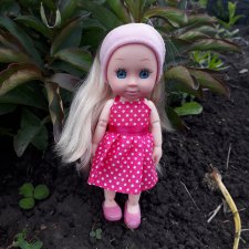 Марьянка на даче