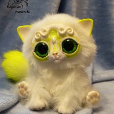 Королевский волшебный кот  породы: Мирис