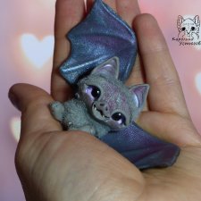 Летучая мышка Чармис