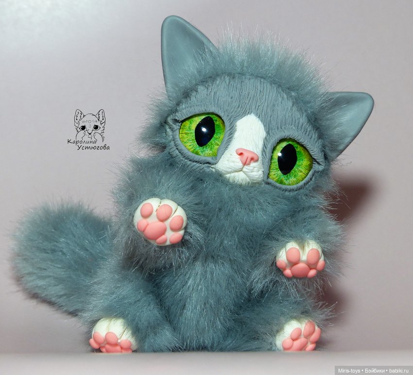 Смешанная техника игрушки мех глина. Котик с бубликом. Кот крендель на аву. Рисунки: котик в бублике.