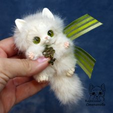 Котенок Мёдик