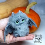 Летучая мышь Лунари