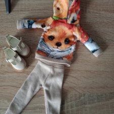 Туфли и костюм