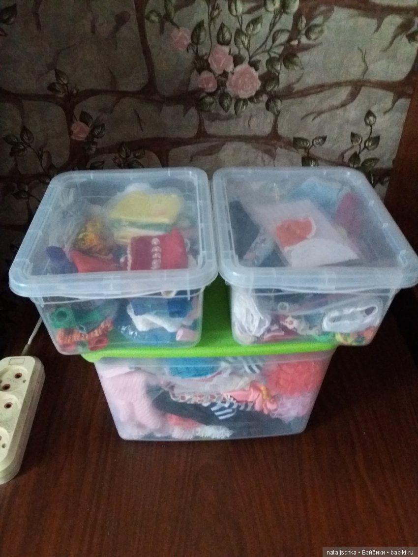 Гардеробная для кукол — Хранение кукол и материалов: организация рабочего места