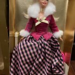 Avon Barbie вторая в серии "Зимняя рапсодия"