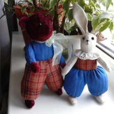 Игрушки для старой куклы