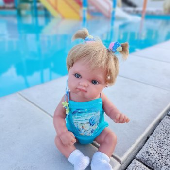 А кто с Эльзой на пляж?...(Пепита pepita Antonio Huan)