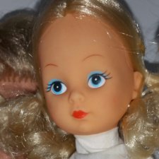 Эта девочка очень хотела жить: прошу совет опытных реставраторов