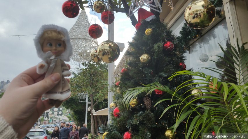 Предновогодняя прогулка с Машей