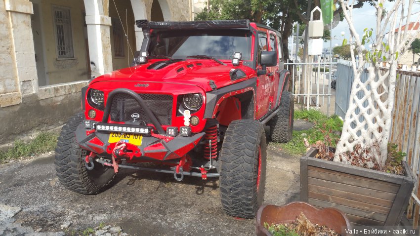 Предновогодняя прогулка с Машей