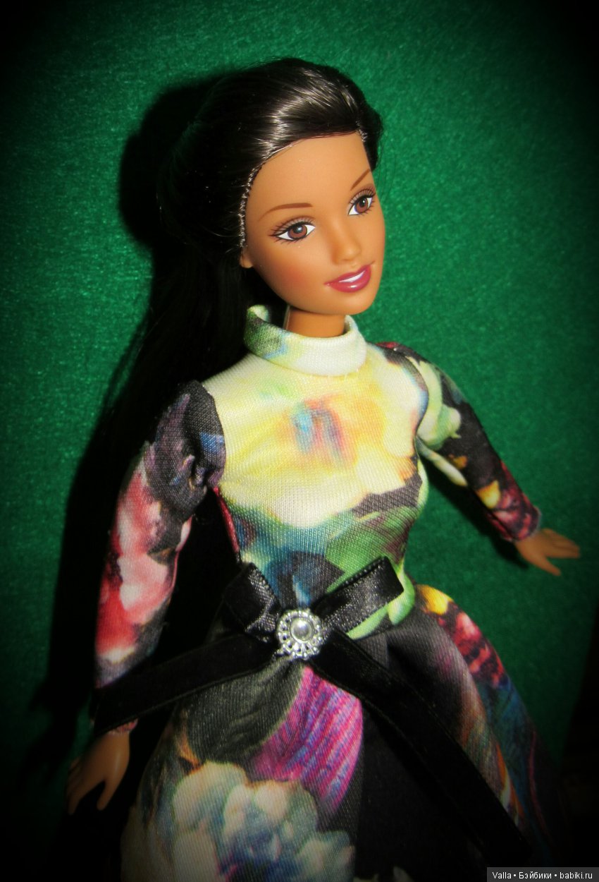 Продолжение фотосессии — Куклы Barbie (Барби): Looks (фото 3)