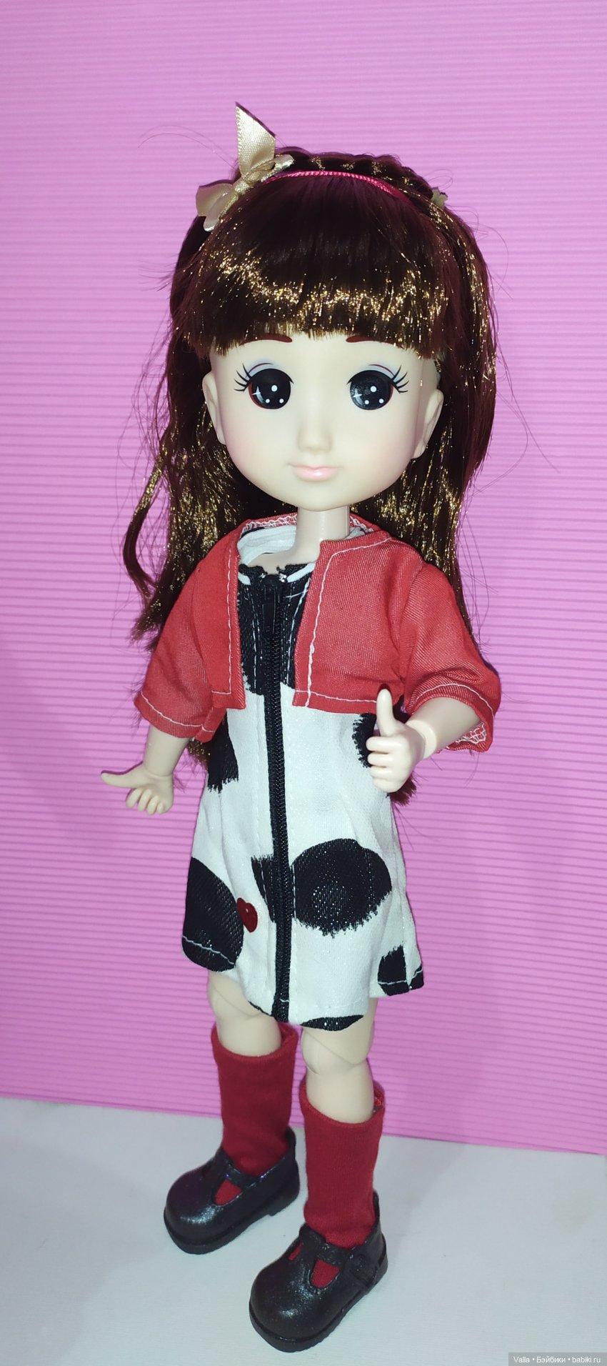 Шарнирная девочка из Китая