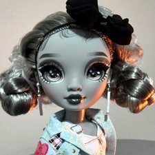 Поиграй со мной! Переодевашки с Николь.