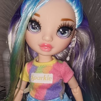 А вот и Эля нарисовалась 🤗