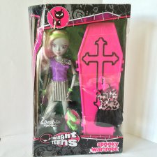 Распаковка (обзор) куклы "Зомбия" из серии "Сумерки" от Simba