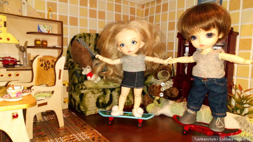 Каролинка и Марик. Ур-ра! Братик вернулся (фото 6)