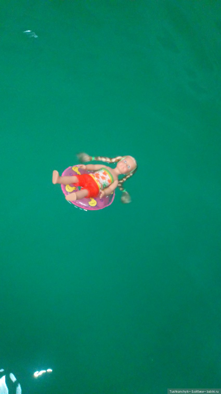 Лана и Кая. American girl mini. Бассейн