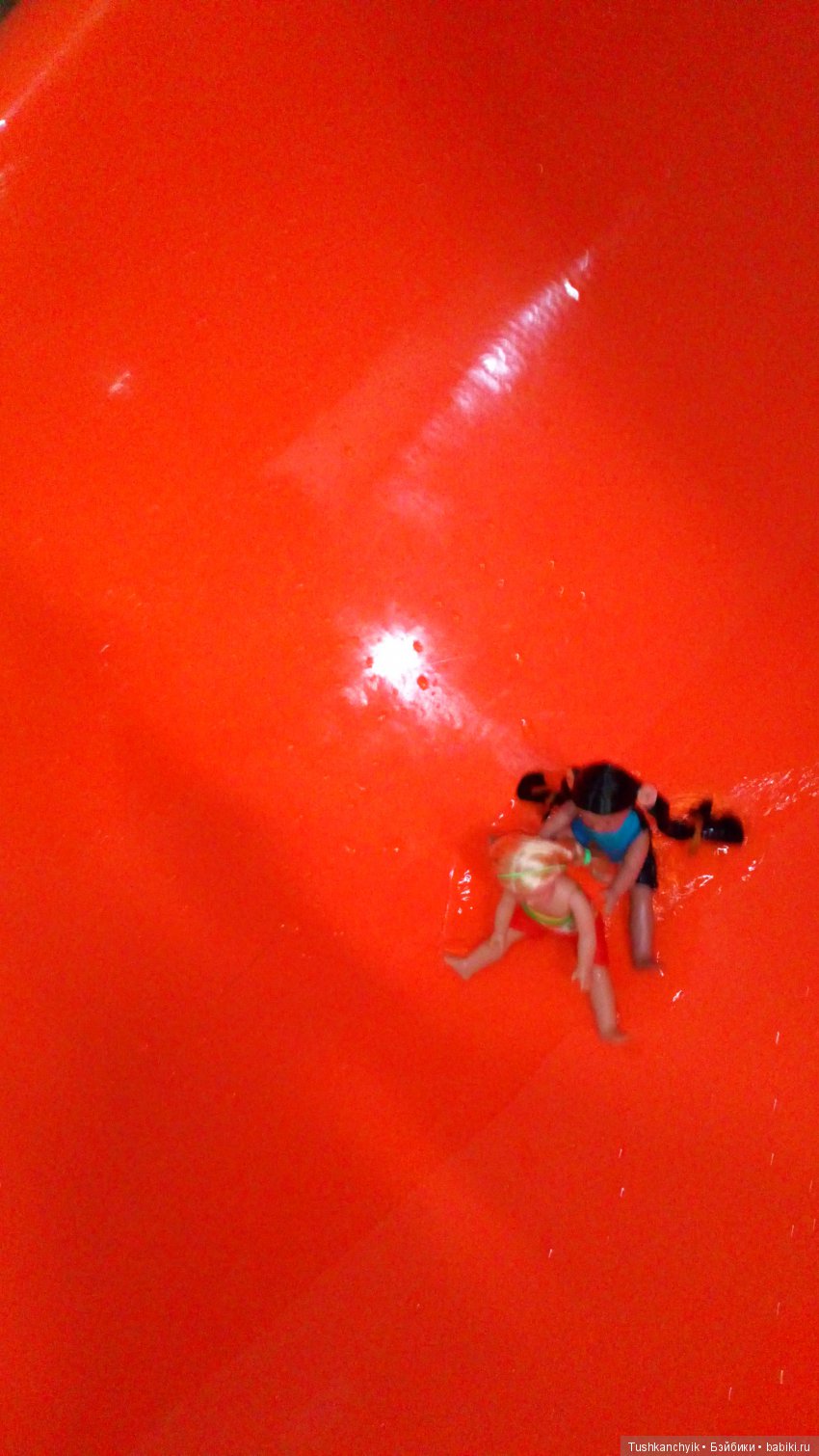 Лана и Кая. American girl mini. Бассейн