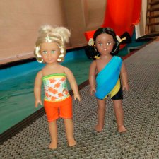 Лана и Кая. American girl mini. Бассейн.