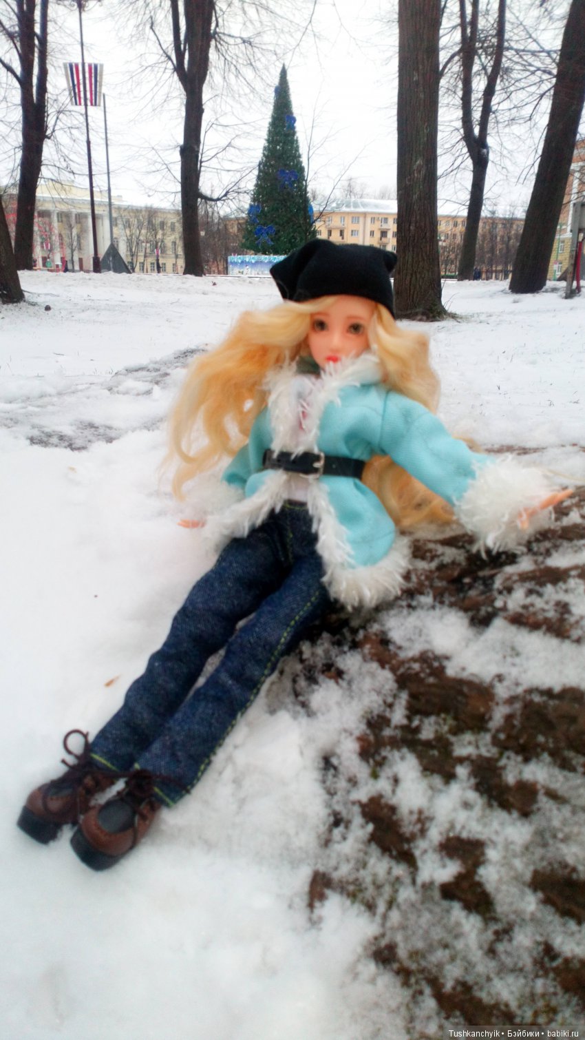 Как Настя ёлку смотреть собиралась (фото 4)