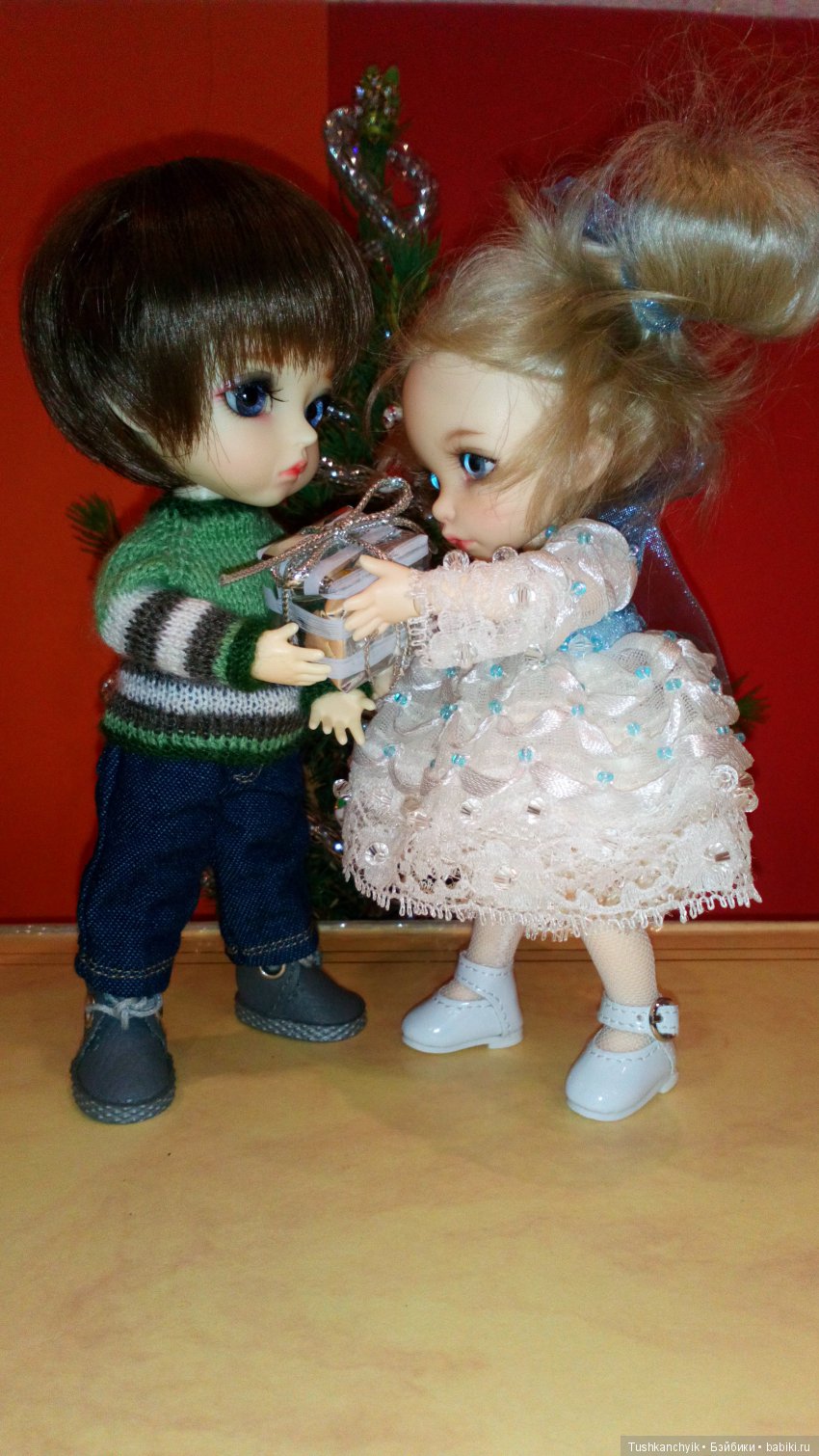 Каролинка и Марик. Новый год (фото 9)