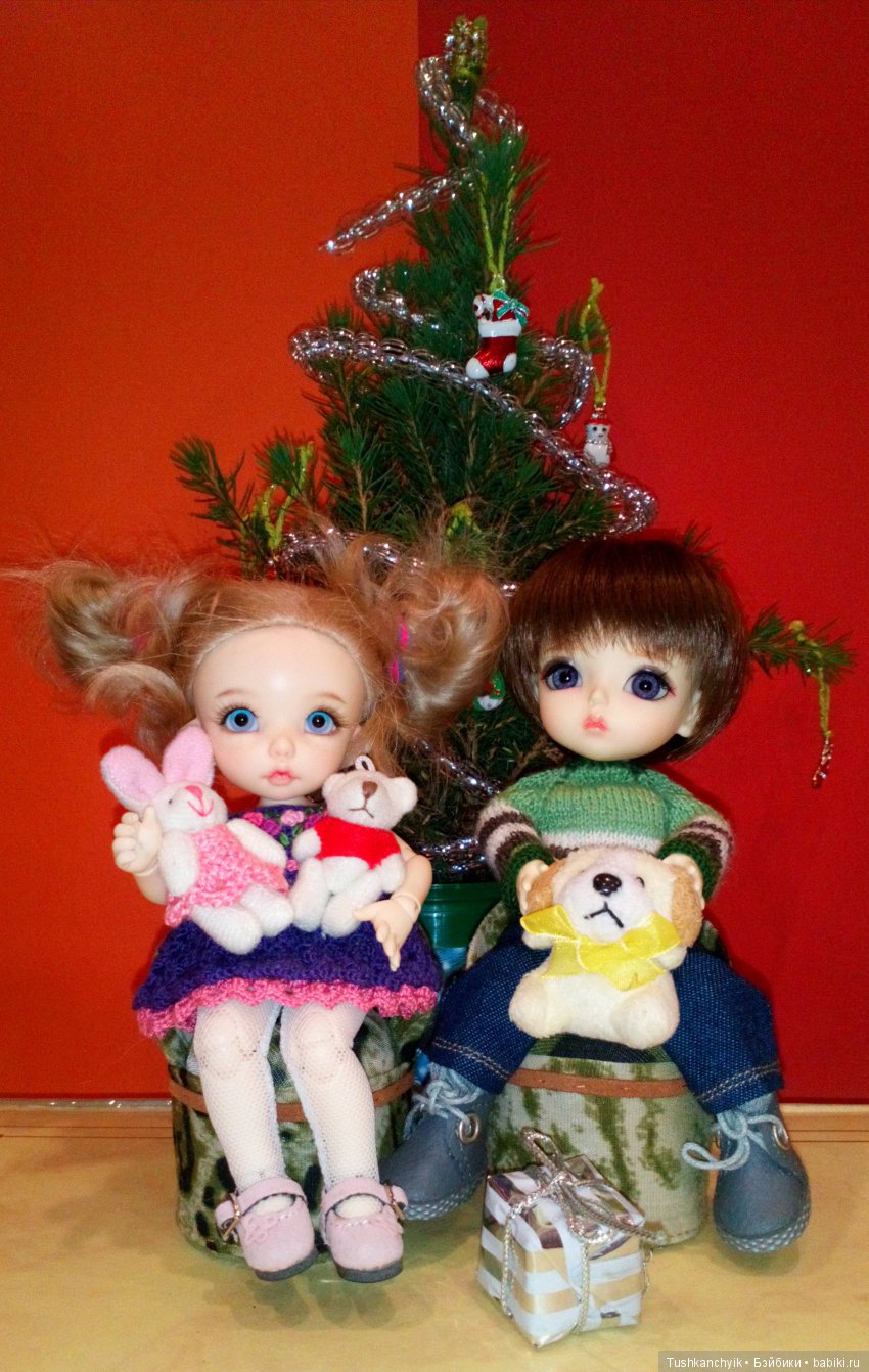 Каролинка и Марик. Новый год