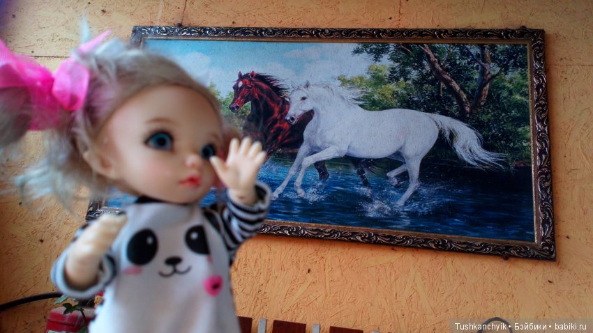 Каролинка и Марик. В гости к лошадкам | Бэйбики Каролинка и Марик. В гости к лошадкам