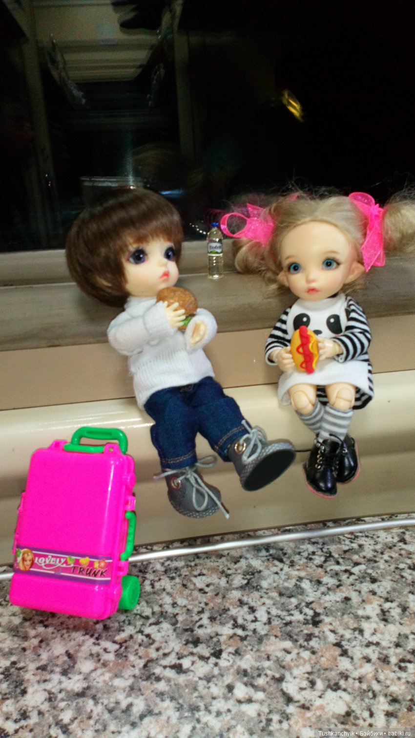 Каролинка и Марик. Малыши в НиНо. Ч. 1. Поезд (фото 4)