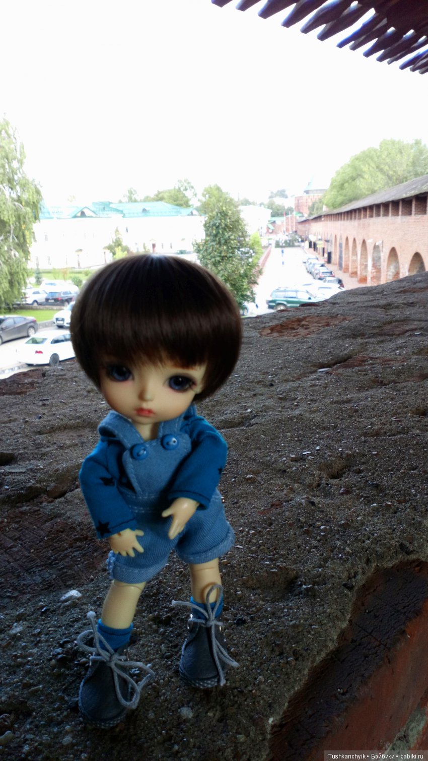 Каролинка и Марик. Малыши в НиНо. Ч. 9. Кремлёвская стена