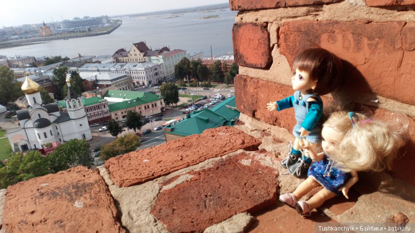 Каролинка и Марик. Малыши в НиНо. Ч. 9. Кремлёвская стена