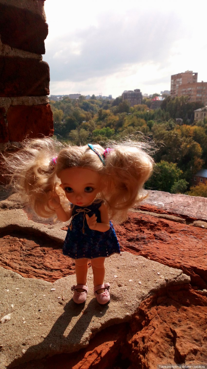 Каролинка и Марик. Малыши в НиНо. Ч. 9. Кремлёвская стена (фото 4)