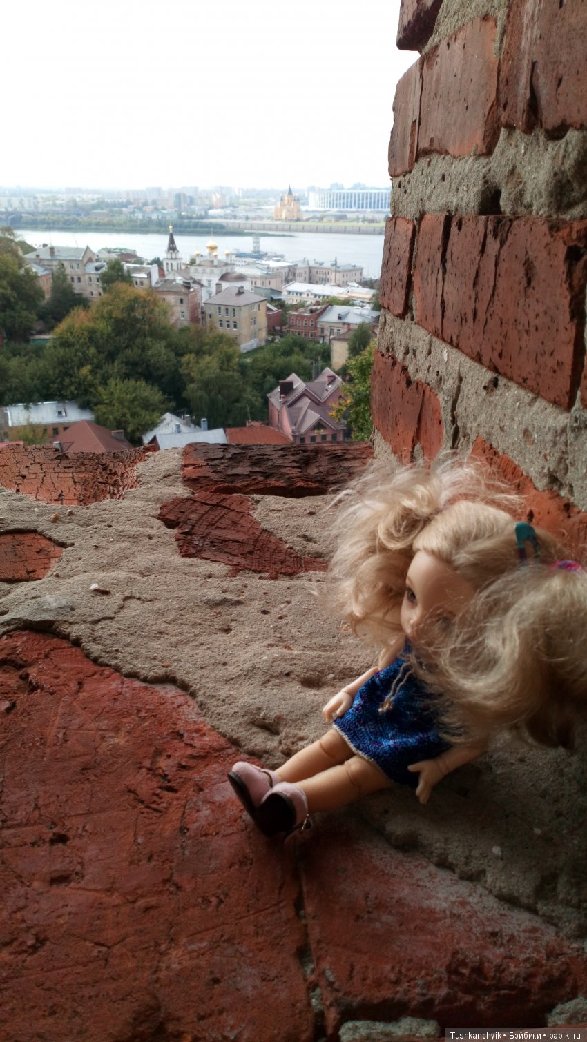 Каролинка и Марик. Малыши в НиНо. Ч. 9. Кремлёвская стена