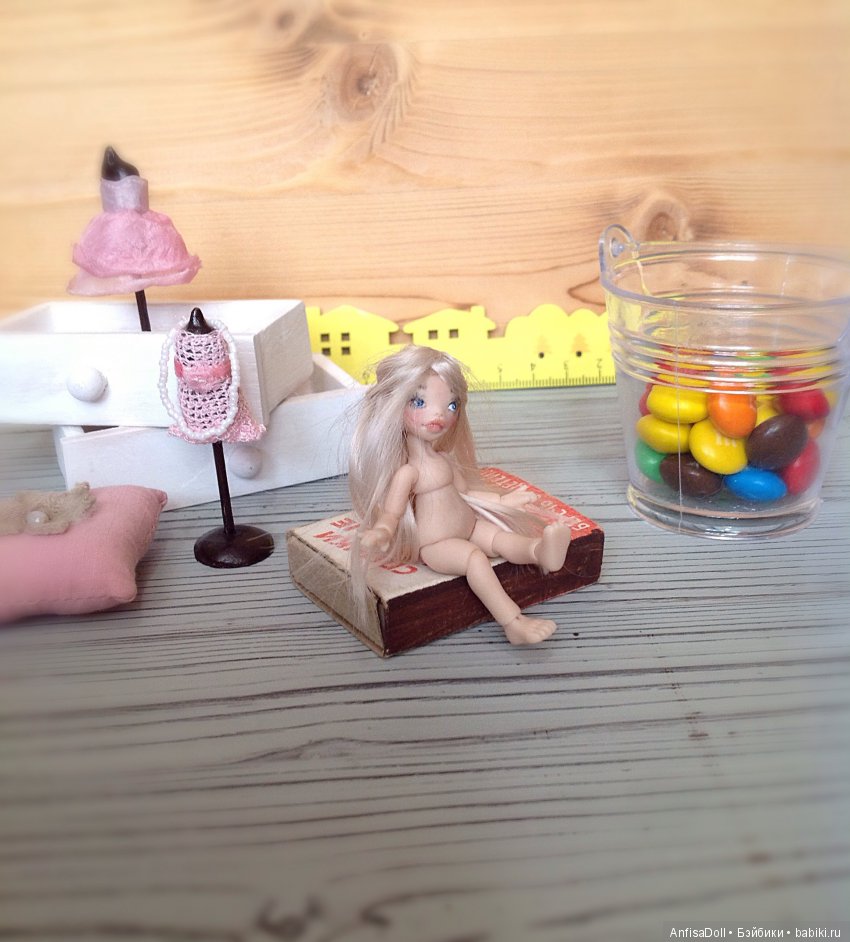 Крошка Молли. Рост 5'5 см. Какой большой этот мир (фото 9)