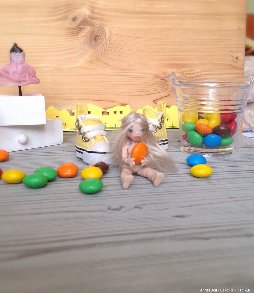 Крошка Молли. Рост 5'5 см. Какой большой этот мир