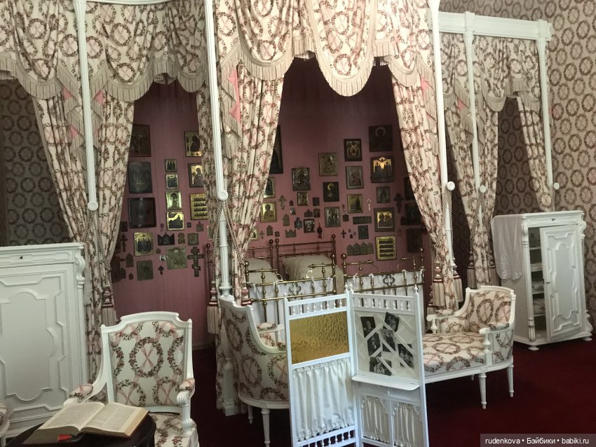 Путешествие в прошлое с Дианочкой