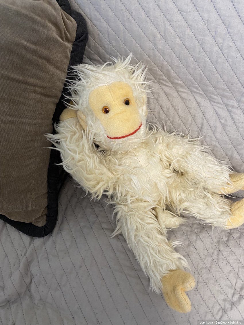 Обезьян-путешественник — Игрушки СССР и советского детства: резиновые (фото 3)