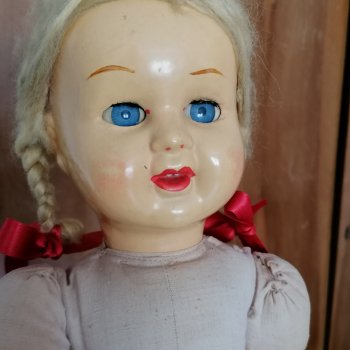 Кукла СССР прессопилки. 8 марта?