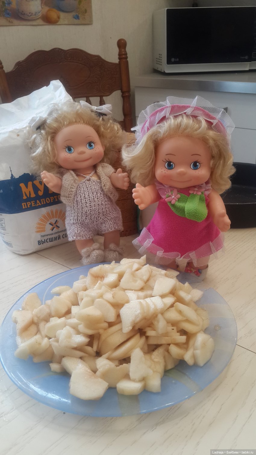 Маринки готовят вкуснейший грушевый пирог (фото 4)