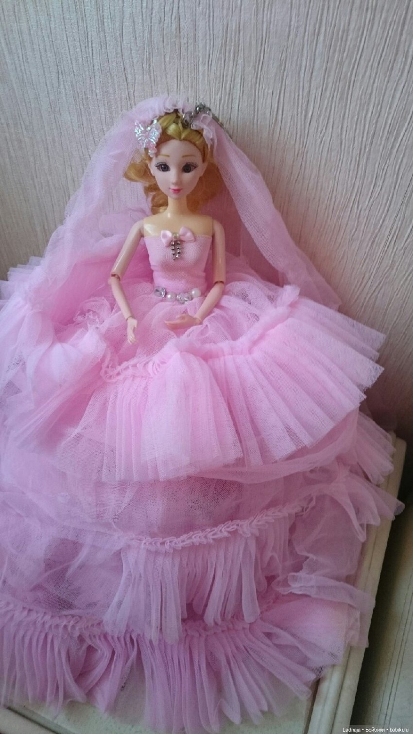 Шарнирная невеста. Что за куколка (фото 2)