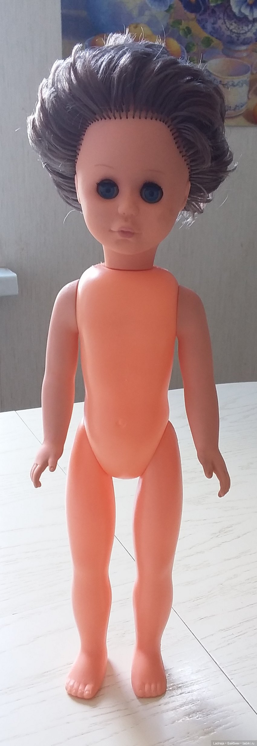 Помогите определить барышню, немка