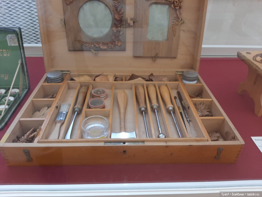 Крашу, крашу я заборы — Музеи кукол и фабрики игрушек: фоторепортажи (фото 9)