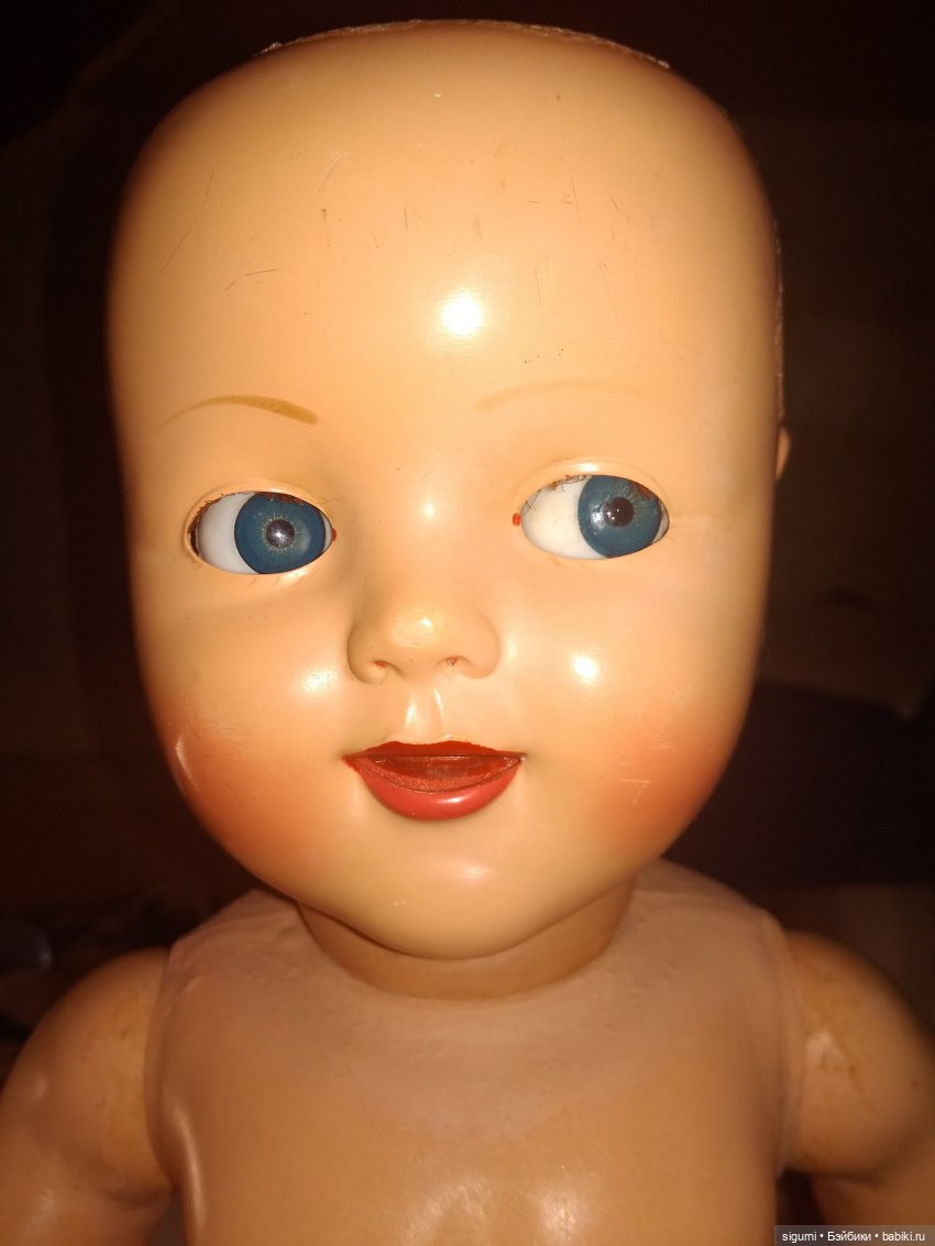 Не было заботы - купила... три французских куклы