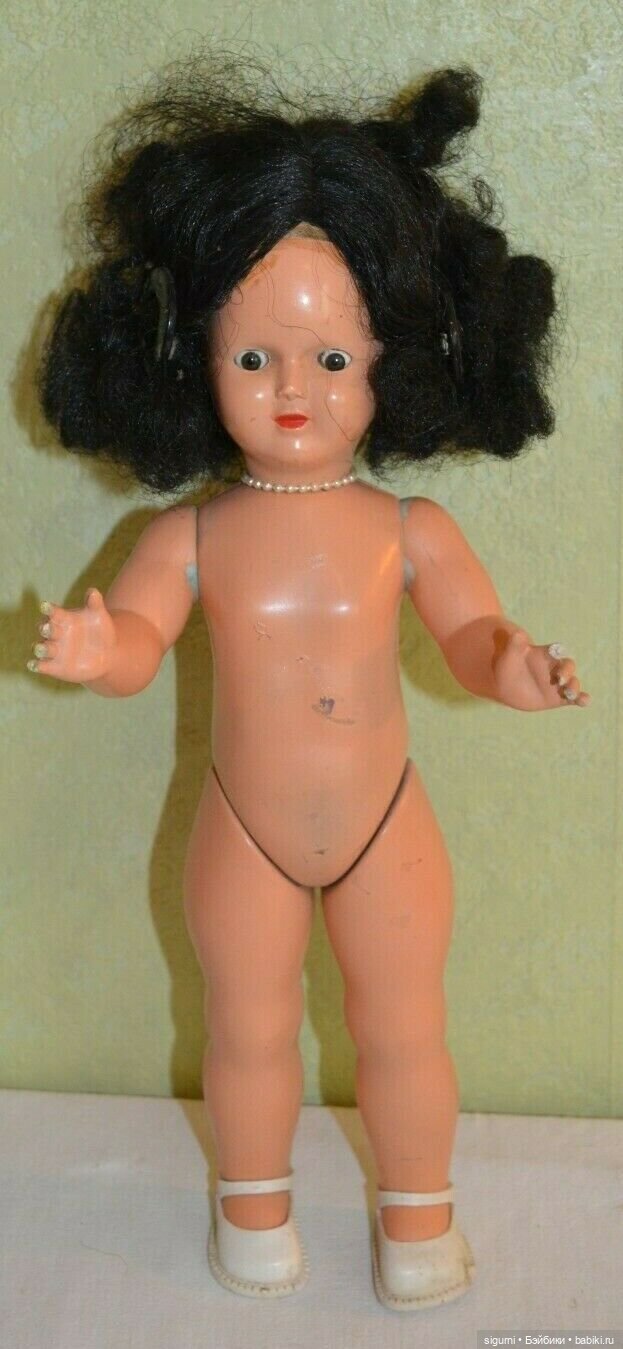 Не было заботы - купила... три французских куклы