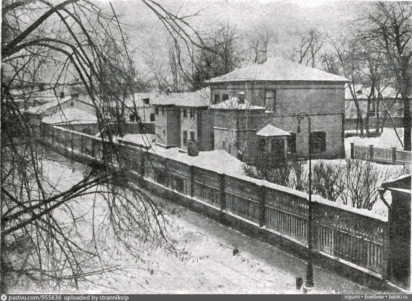 Маршруты московские... Сам себе экскурсовод